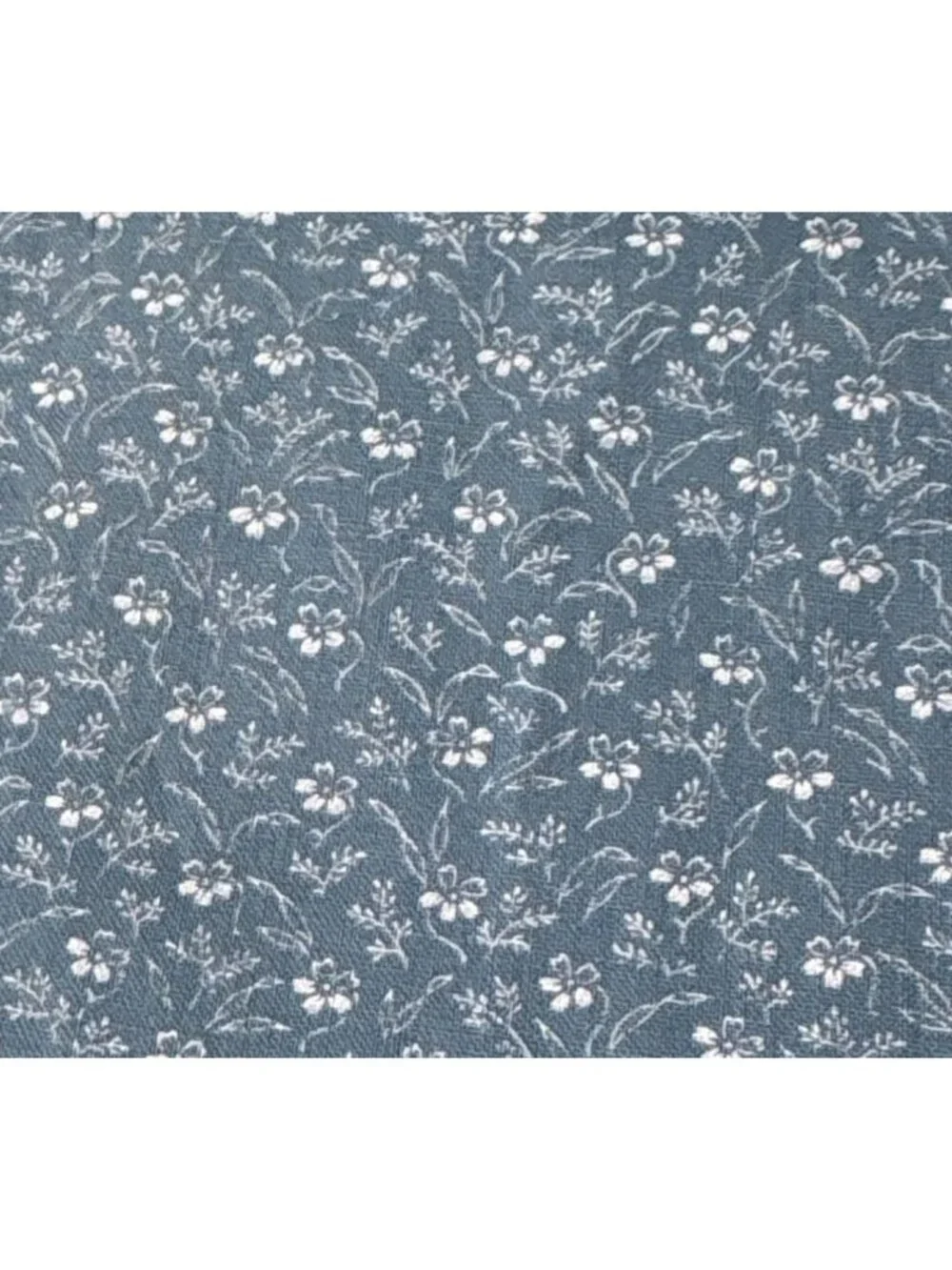 Floral Blue Cotton Fat Quarter Fabric 18